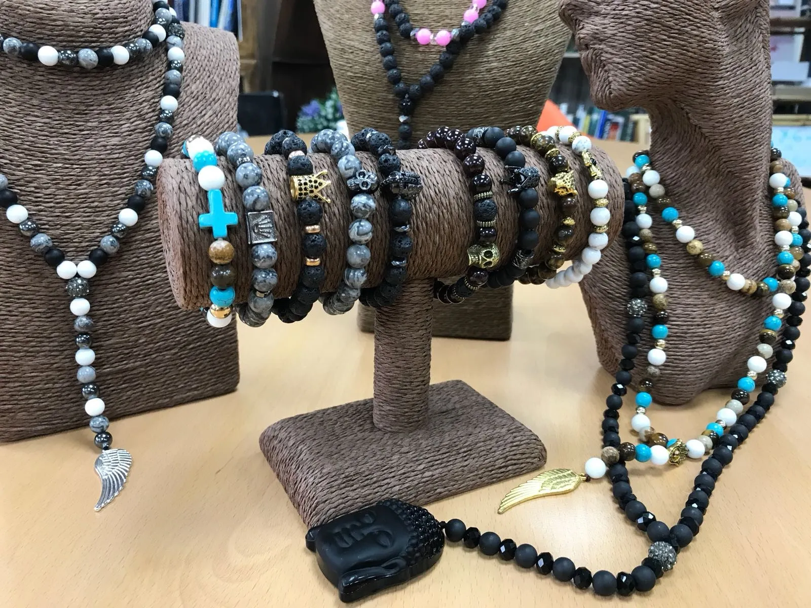 Hamsa / Black Agate Gemstone Bracelet - Attract Good Fortune and Eliminate Bad Luck | Unisex Boho Jewelry